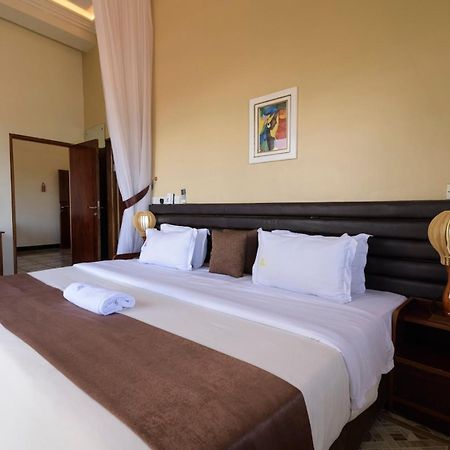 Hoima Buffalo Hotel & Business Hub Ltd Zewnętrze zdjęcie