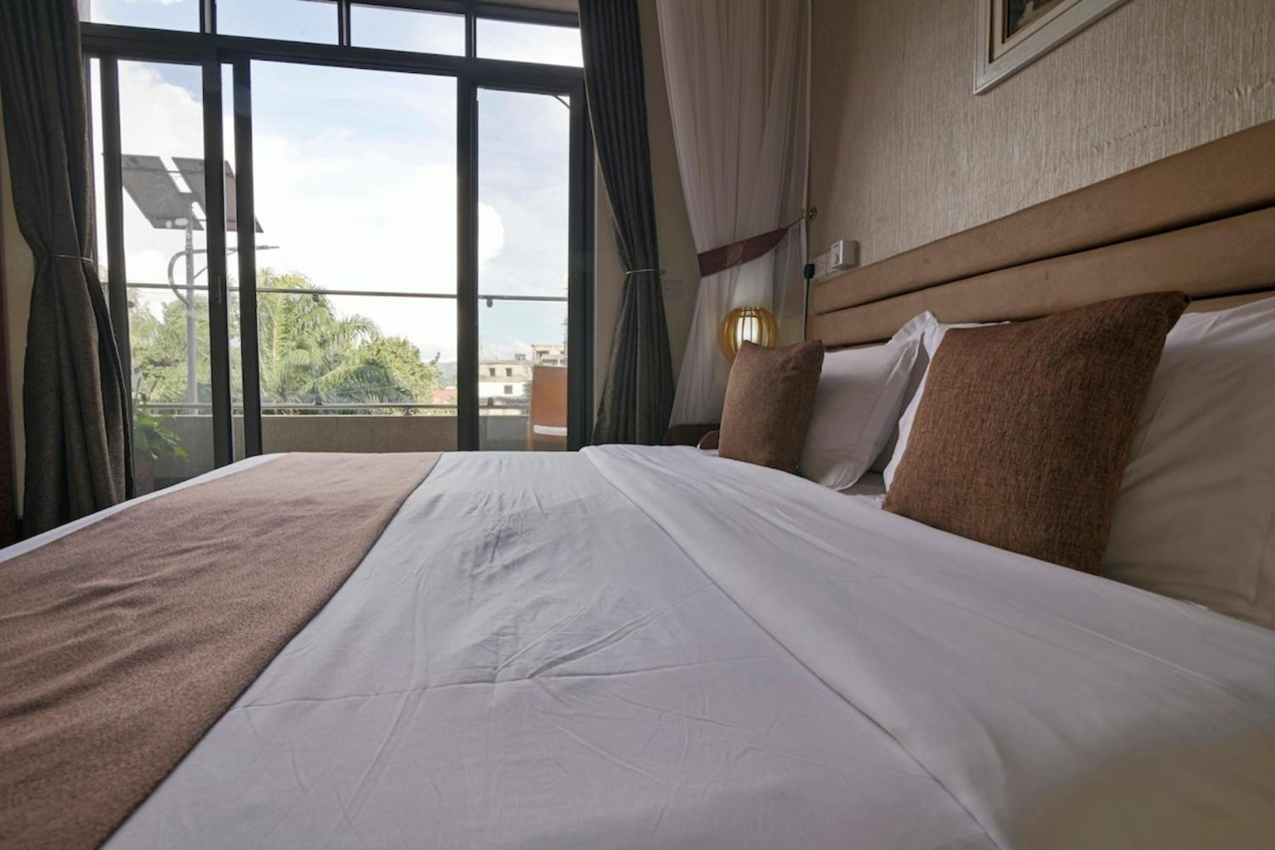 Hoima Buffalo Hotel & Business Hub Ltd Zewnętrze zdjęcie