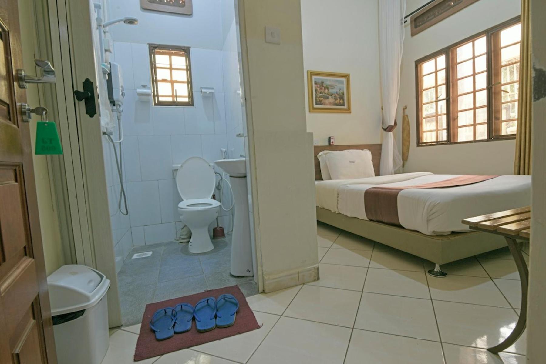 Hoima Buffalo Hotel & Business Hub Ltd Zewnętrze zdjęcie