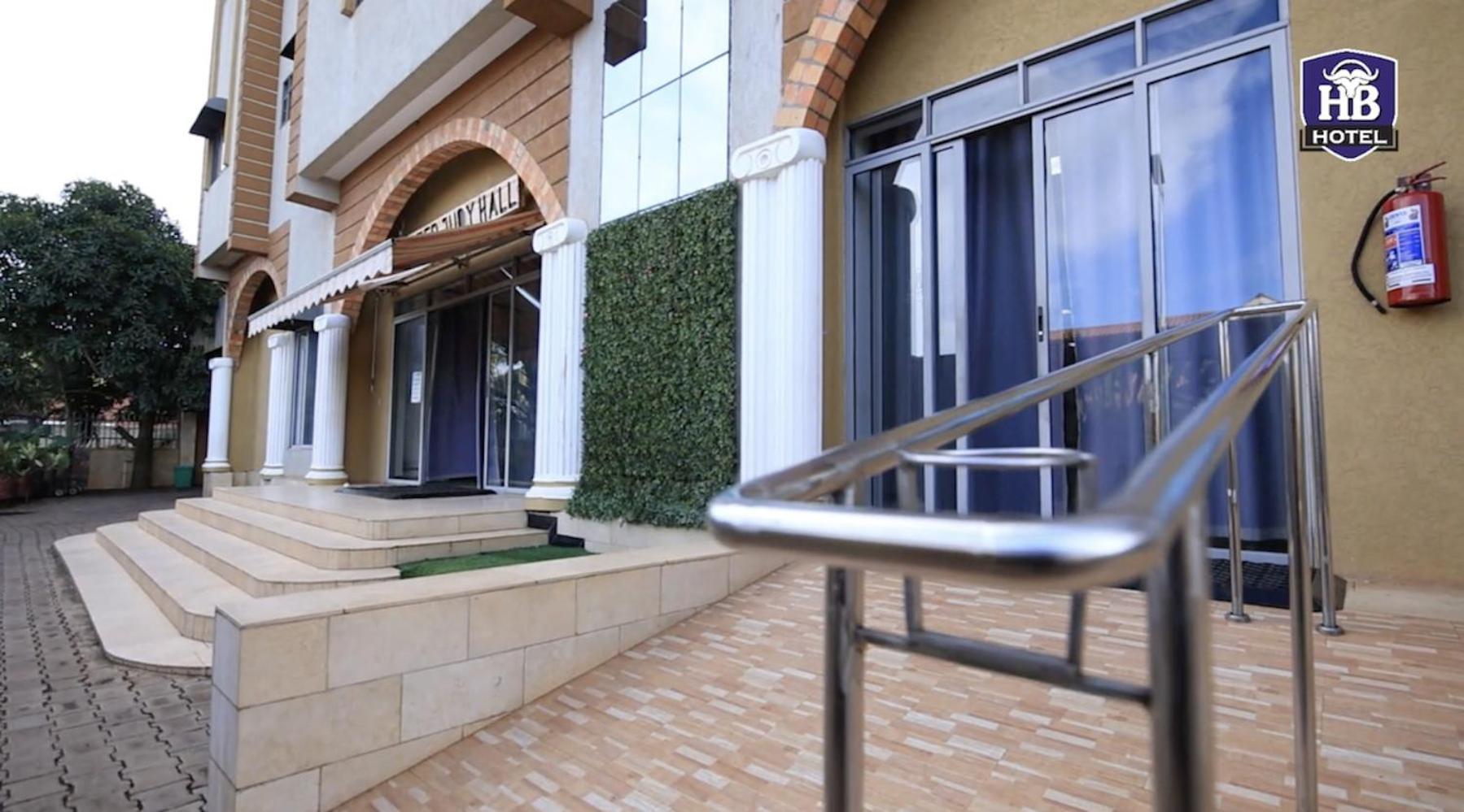 Hoima Buffalo Hotel & Business Hub Ltd Zewnętrze zdjęcie
