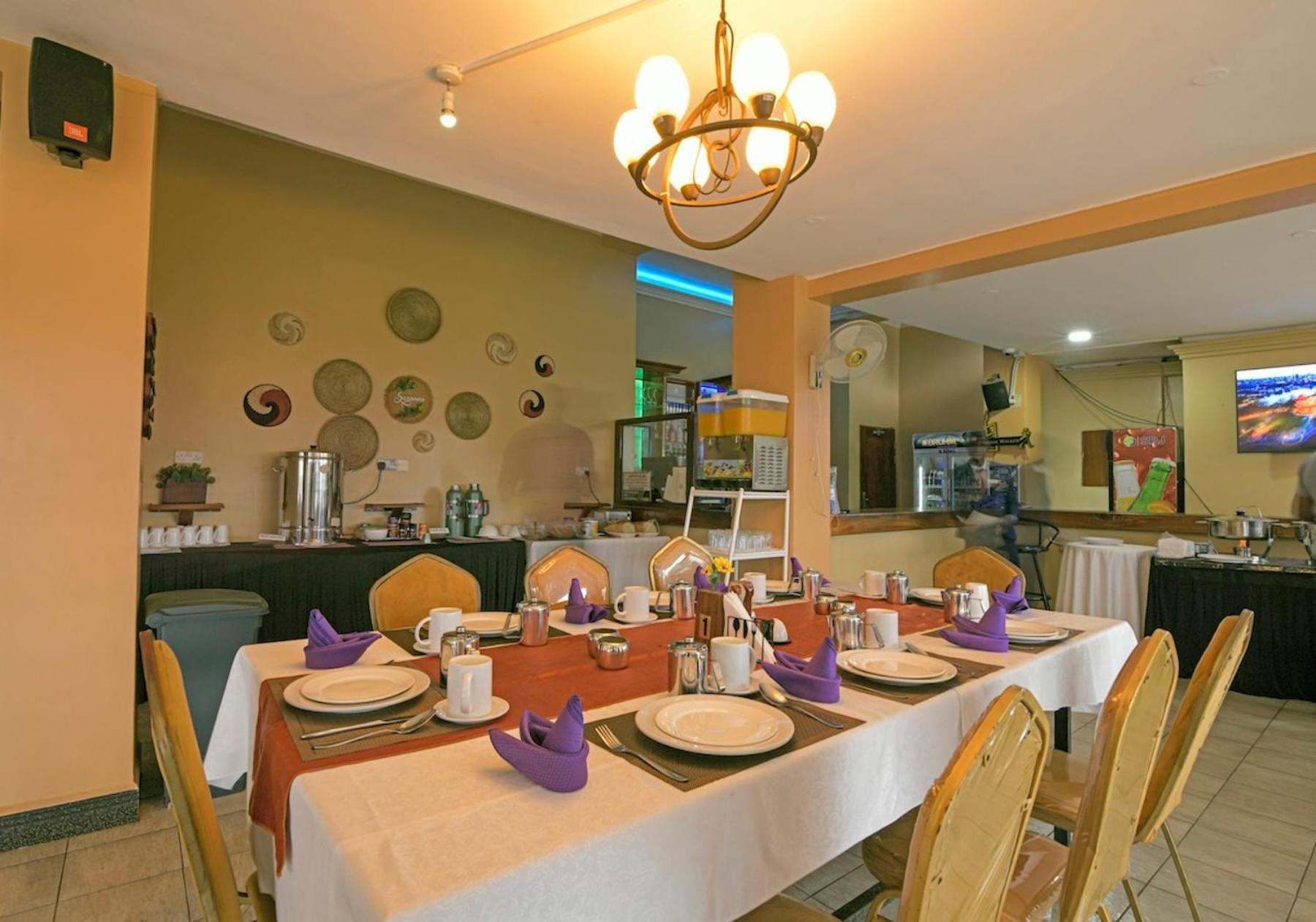 Hoima Buffalo Hotel & Business Hub Ltd Zewnętrze zdjęcie