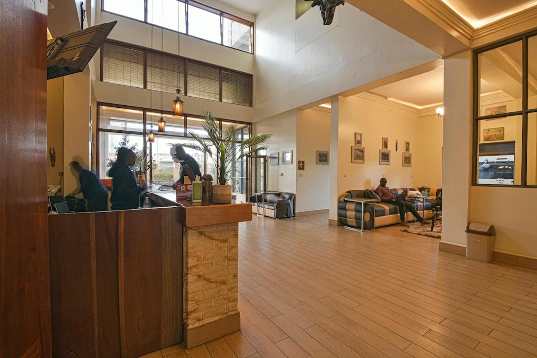 Hoima Buffalo Hotel & Business Hub Ltd Zewnętrze zdjęcie